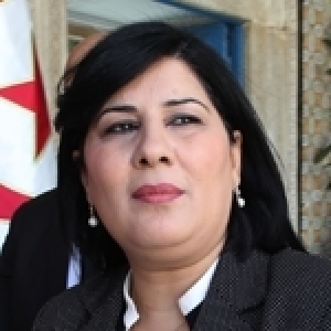 L’ignoble agression de Abir Moussi au Bardo : unanime condamnation de l’innommable Sahbi Smara 