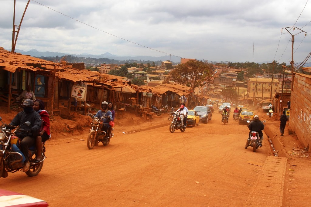 Route de Nkolmesseng à Yaoundé