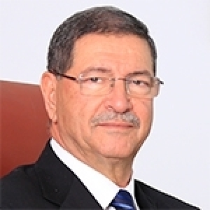 Les mémoires d’Habib Essid bientôt en librairie