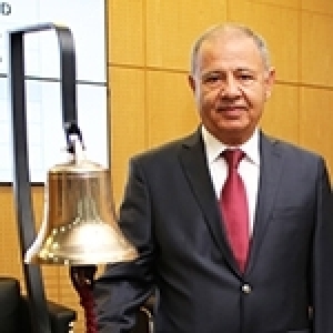 Au son de la cloche, démarrage des transactions sur le titre STA à la Bourse de Tunis