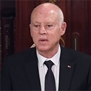 Pourquoi Kais Saïed a activé l’article 72 de la Constitution pour dissoudre le parlement