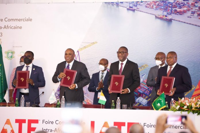 Signature de l'accord d'accueil