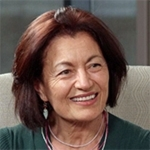 Fatma Mili, vice-président de la Grand Valley State University, au Michigan