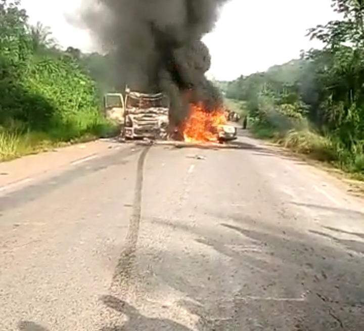 Cinq morts des suites d’un accident de la circulation sur l’axe Douala-Yaoundé