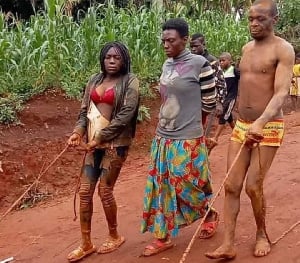 Le couple de voleurs