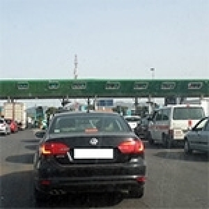 Mohamed Salah Ben Ammar - Tunisie: Chroniques Estivales