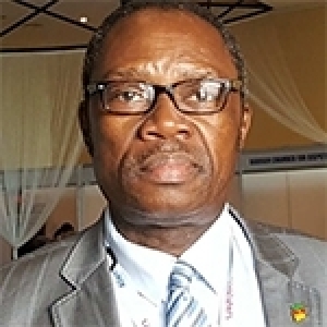 Qui est Gaston Kenfack Douajni, président de la 49e Session de la Commission des Nations Unies pour le Droit Commercial International (CNUDCI)