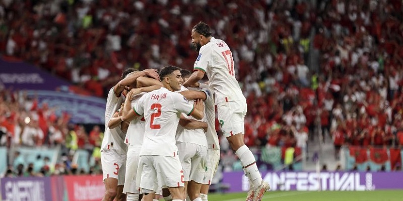 Mondial 2022: le Maroc frappe un grand coup en battant la Belgique