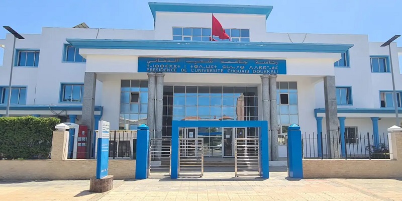 L’université d’El Jadida prime ses majors de promotion