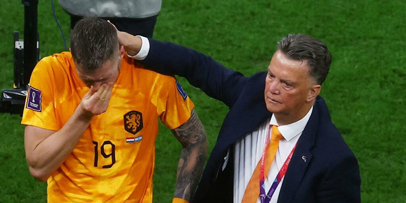 Mondial: Van Gaal quitte la sélection des Pays-Bas