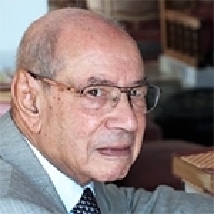 Le Pr Ammar Mahjoubi honoré par la Foire du Livre