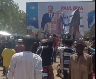 Les portraits géants du président Paul Biya mis à feu dans le septentrion