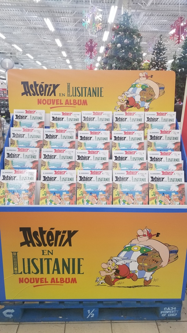 Présentoir vu chez Canadian Tire au Quartier DIX30 à Brossard (D.R Réda Benkoula)