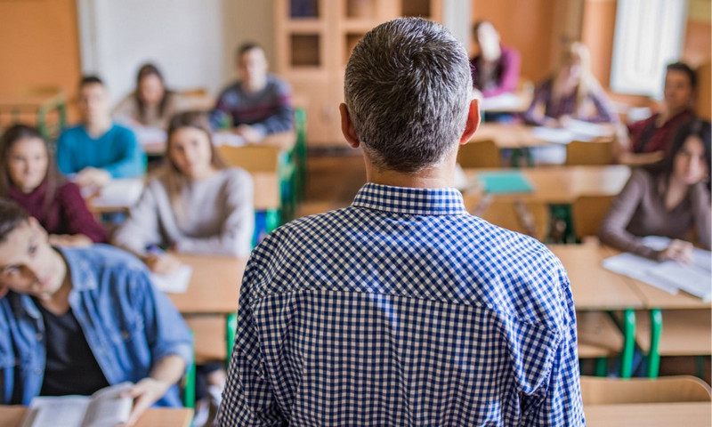 La pénurie d’enseignants. Quand l’abaissement des exigences universitaires met en jeu la qualité de l’éducation